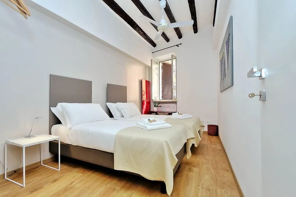 ***  Il Glicine Via Giulia Otel Roma İtalya
