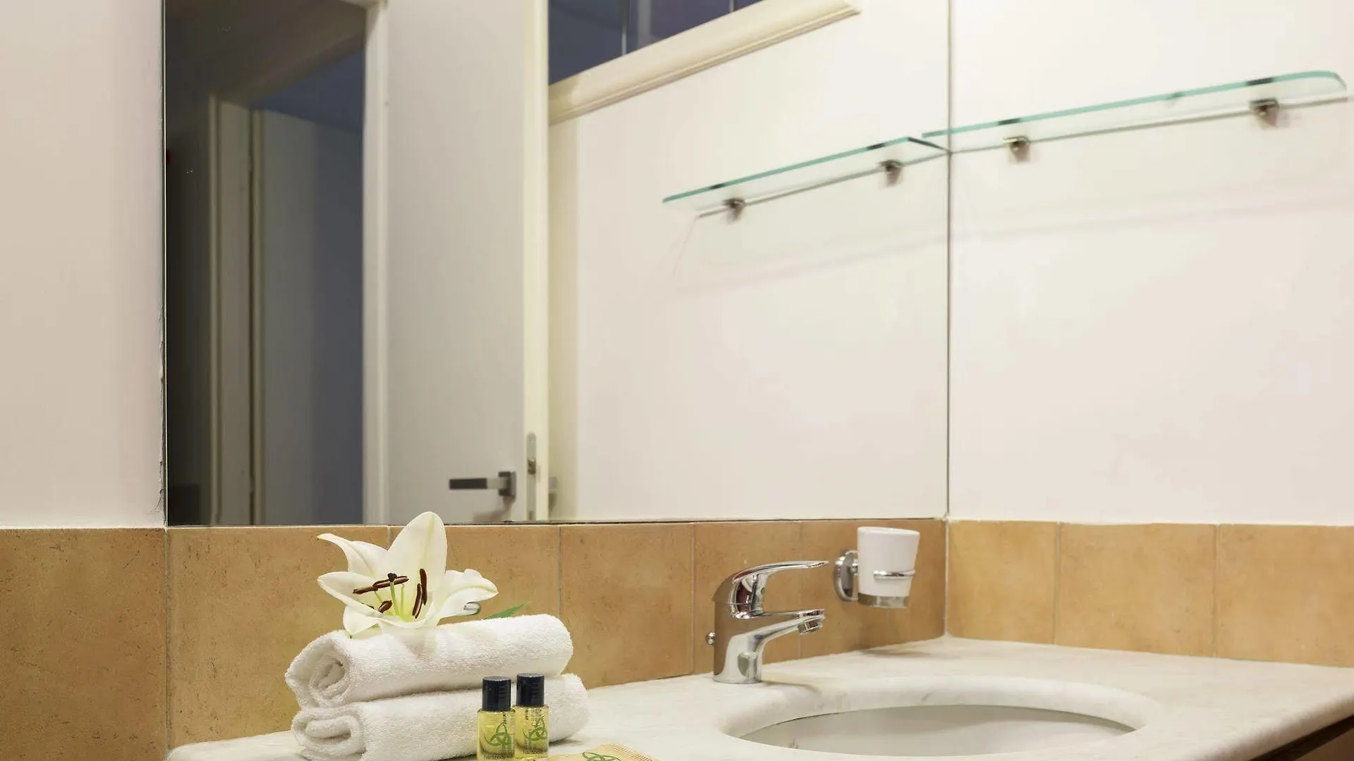 ***  Il Glicine Via Giulia Otel Roma İtalya